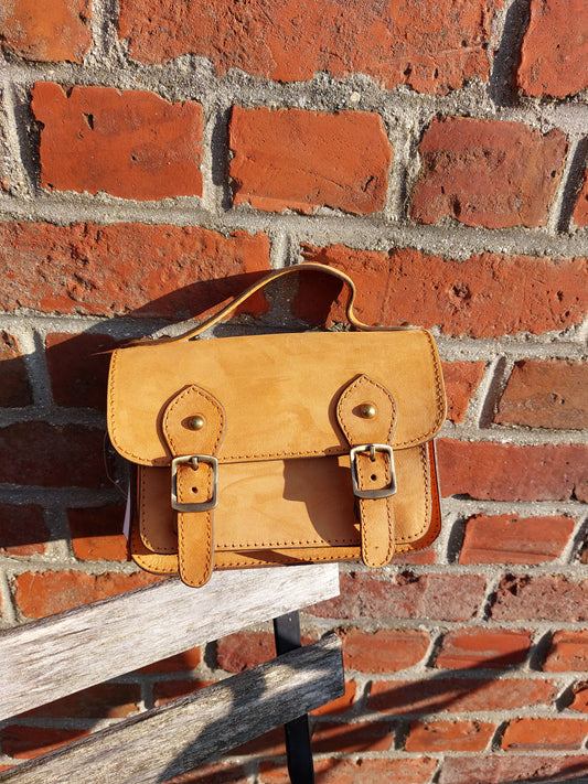 AMMOUDAKI nubuck camel