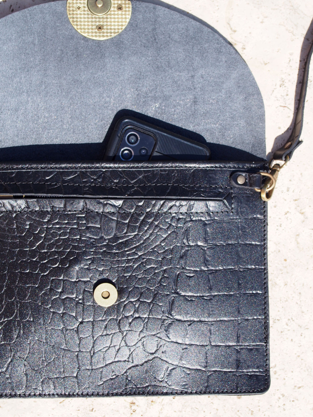 SFAKIA cuir effet croco noir
