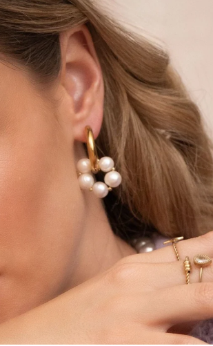 Boucles d'oreilles créoles et perles