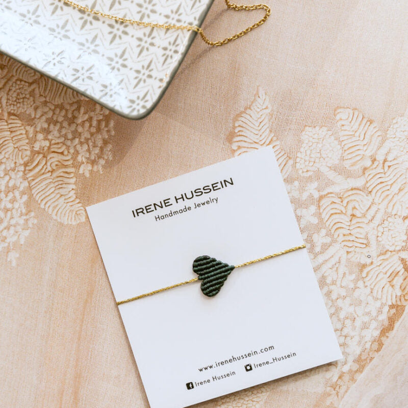 Bracelet en macramé en forme de Coeur - Medium ( 19 coloris )