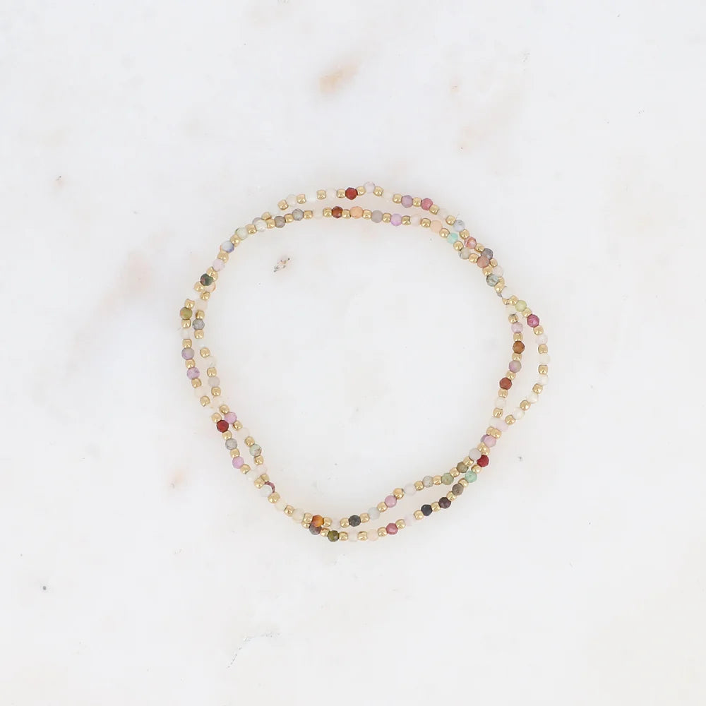 Bracelet élastiqué petites perles naturelles ( 3 coloris )